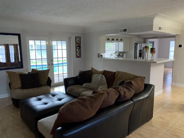 Melrose Park, 1101 Iroquis Ave, Fort Lauderdale, Florida 33312, image 1