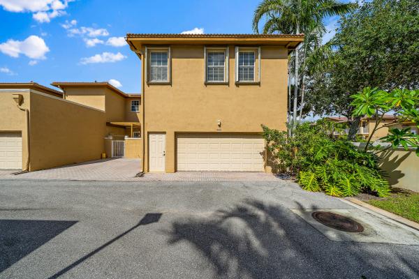 Canterbury At Quantum Village, 2414 NW 6th St, Boynton Beach, Florida 33426, image 1