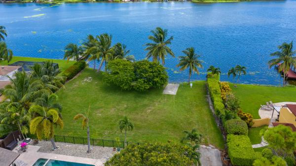 Lanair Park, 2472 Henrietta Ct, Lake Worth, Florida 33462, image 1
