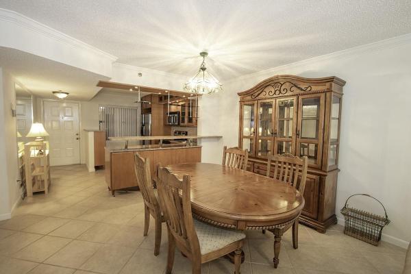 Hidden Harbour Of The Palm Beaches, 896 N Federal Hwy #129, Lantana, Florida 33462, image 3