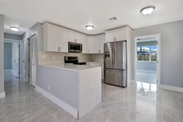 Royal Palm Estates, 5782 Banana Rd, West Palm Beach, Florida 33413, image 2