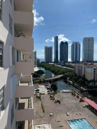 Winston Towers 100, 250 174th St #1518, Sunny Isles Beach, Florida 33160, image 2