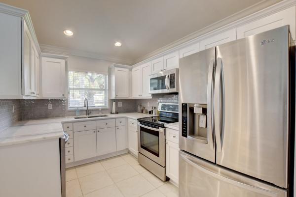 Snow Hill, 621 Allen Ave, Delray Beach, Florida 33483, image 1