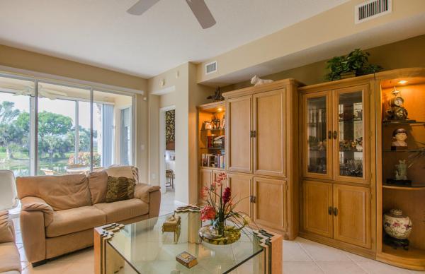 Crystal Pointe At Coral Lakes, 12422 Crystal Pointe Dr #101, Boynton Beach, Florida 33437, image 1