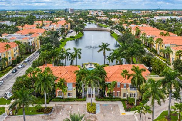 Residences At Legacy Place, 11017 Legacy Ln #102, Palm Beach Gardens, Florida 33410, image 2