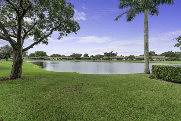 Greenleaf At Whisper Walk, 8832 Tyrone Ter, Boca Raton, Florida 33496, image 2