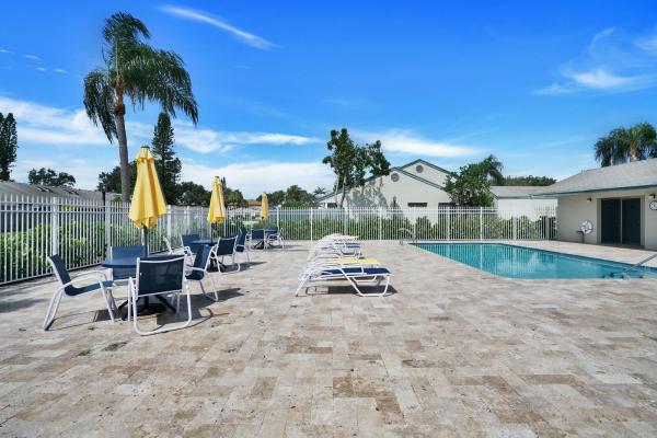 Laurel Club, 4491 Feivel Rd #42, West Palm Beach, Florida 33417, image 2