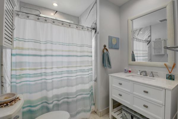 Pompano Surf Club, 3223 SE 11th St #13E, Pompano Beach, Florida 33062, image 1