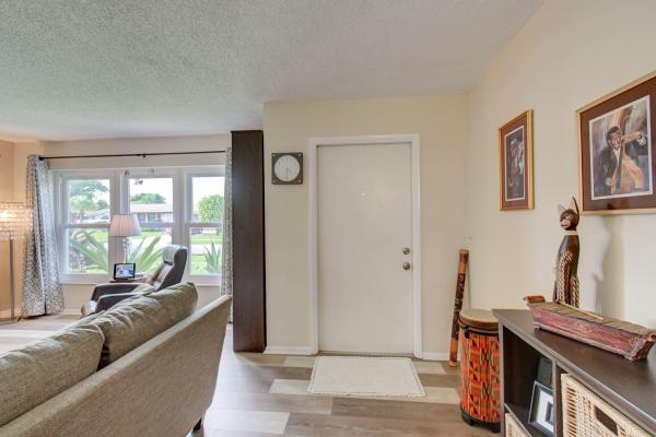 Coco Wood Lakes, 6388 Sleepy Willow Way, Delray Beach, Florida 33484, image 3
