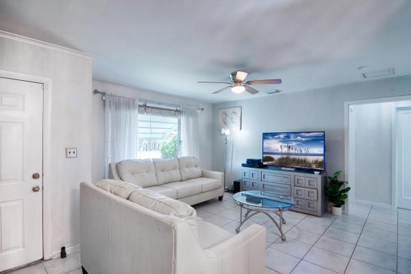 Northwood, 620 43rd St, West Palm Beach, Florida 33407, image 1
