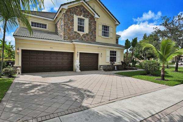 Country Cove Estates, 9292 Pineville Dr, Lake Worth, Florida 33467, image 1