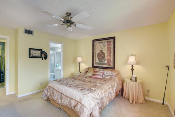 Pine Ridge South 2, 222 Pine Hov Cir #D-2, Greenacres, Florida 33463, image 1