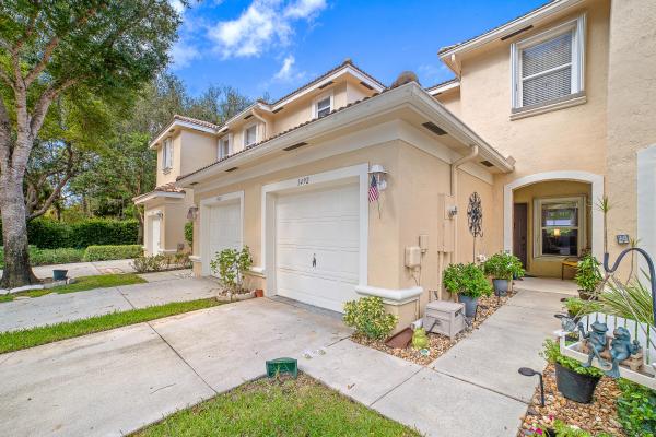 Towne Place, 1492 New Castle Ter, Wellington, Florida 33414, image 1