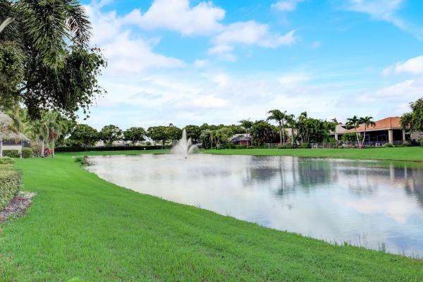 Manchester Greens At Wycliffe, 4137 Manchester Lake Dr, Lake Worth, Florida 33449, image 1