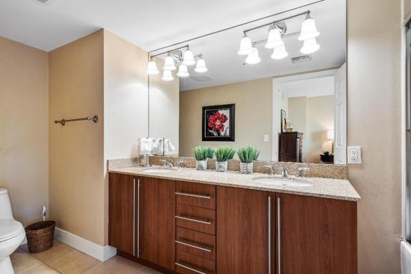 610 Clematis, 610 Clematis St #733, West Palm Beach, Florida 33401, image 1