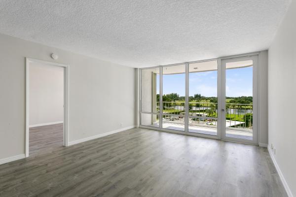 Gemini, 336 Golfview Rd #515, North Palm Beach, Florida 33408, image 1