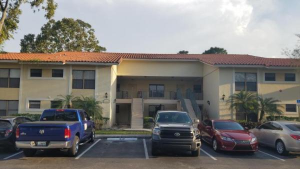 Palm Beach Place, 1541 Balfour Point Dr #B, West Palm Beach, Florida 33411, image 2