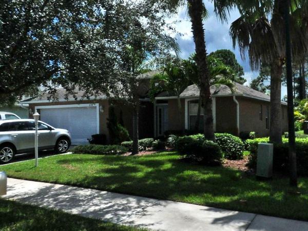 Hammock Cove At Sawgrass Lakes, 436 SW Sundance Trl, Port St. Lucie, Florida 34953, image 2