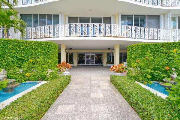 Melbourne House, 227 Australian Ave #1D, Palm Beach, Florida 33480, image 3