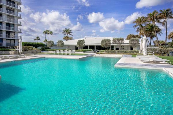 The Enclave Of Palm Beach, 3170 S Ocean Blvd, Palm Beach, Florida 33480, image 1