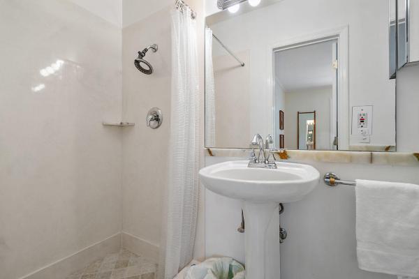 Poinciana Park, 423 Seaview Ave, Palm Beach, Florida 33480, image 2