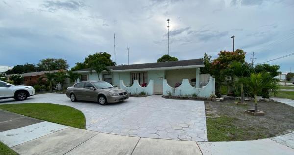 Andover, 21480 NW Miami Court Ct, Miami Gardens, Florida 33169, image 1