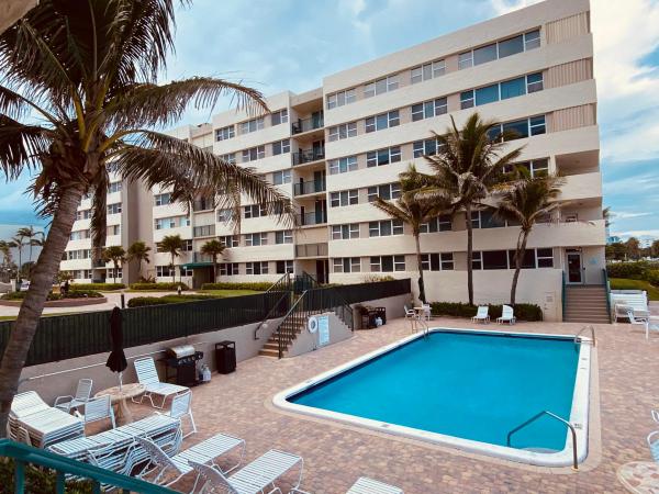 Port De Mer, 1237 Hillsboro Mile #103, Hillsboro Beach, Florida 33062, image 2