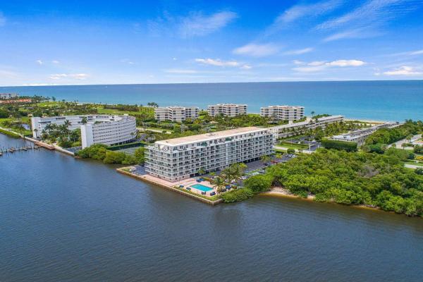 2560 South Ocean, 2560 S Ocean Blvd #202, Palm Beach, Florida 33480, image 1