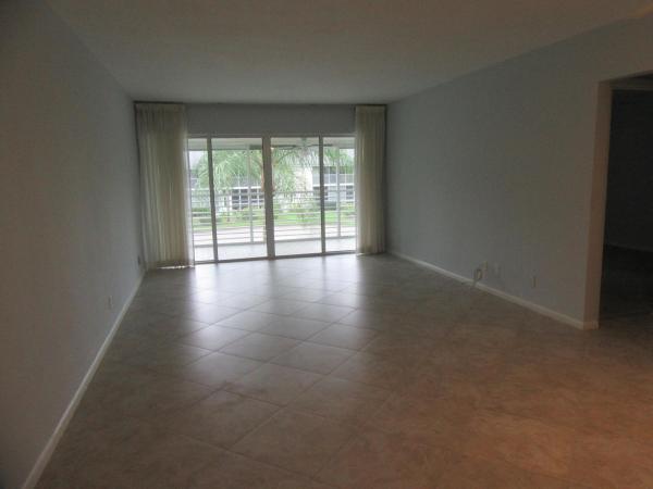 Tequesta Garden, 10 Garden St #204S, Tequesta, Florida 33469, image 1