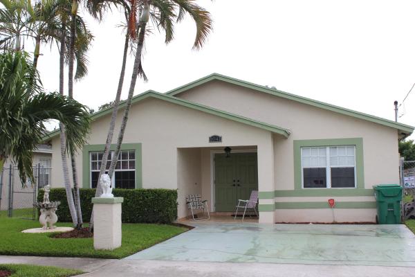 Inlet City, 1041 W 10th St, Riviera Beach, Florida 33404, image 2