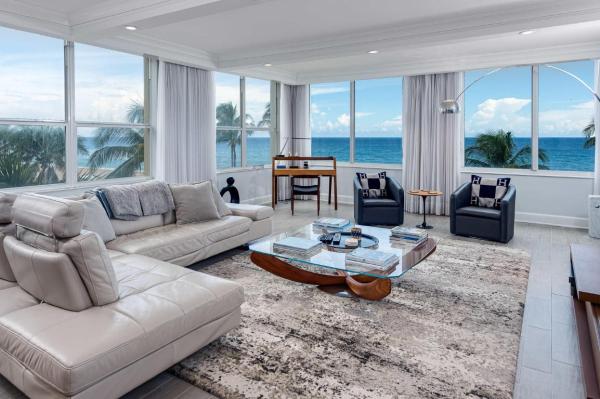 Lowell House, 340 S Ocean Blvd #0150, Palm Beach, Florida 33480, image 1