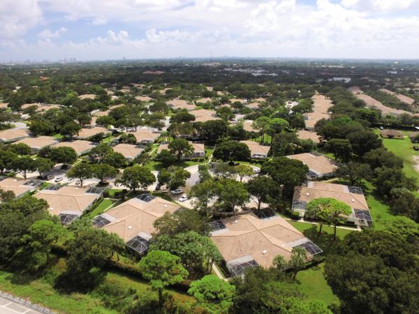 Sun Terrace At The Oaks, 4302 Water Oak Ct, Palm Beach Gardens, Florida 33410, image 1