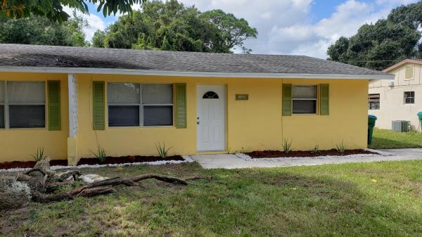 Lakewood Park, 5107 Eastwood Dr, Fort Pierce, Florida 34951, image 3