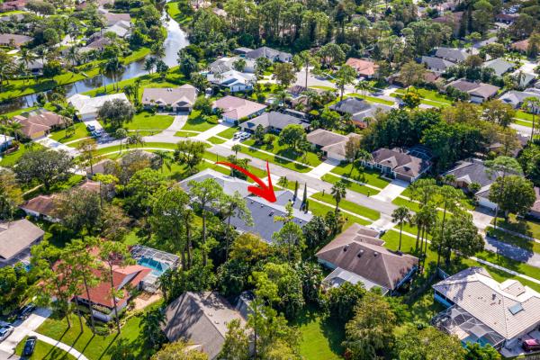 Sugar Pond Manor, 14279 Aster Ave, Wellington, Florida 33414, image 2