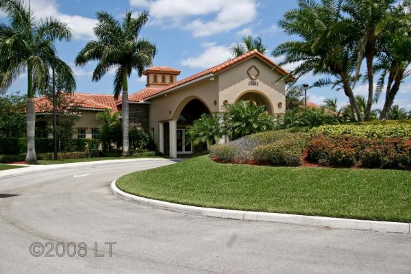 Oakmont Estates, 10560 Longleaf Ln, Wellington, Florida 33414, image 2