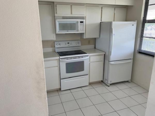 Whitehall, 3520 Whitehall Dr #403, West Palm Beach, Florida 33401, image 3