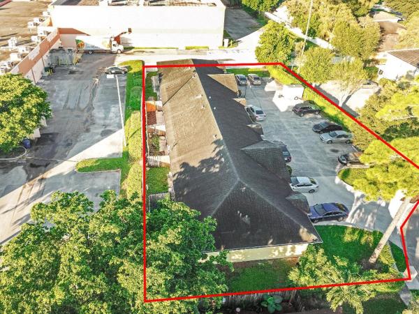Sugar Pond Manor, 1084 Crassula Ct, Wellington, Florida 33414, image 3
