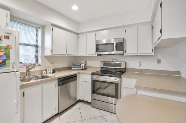 Courtyards, 7652 Courtyard Run W, Boca Raton, Florida 33433, image 2