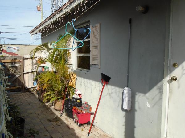 Woodlawn, 443 Kern St #A, West Palm Beach, Florida 33405, image 2