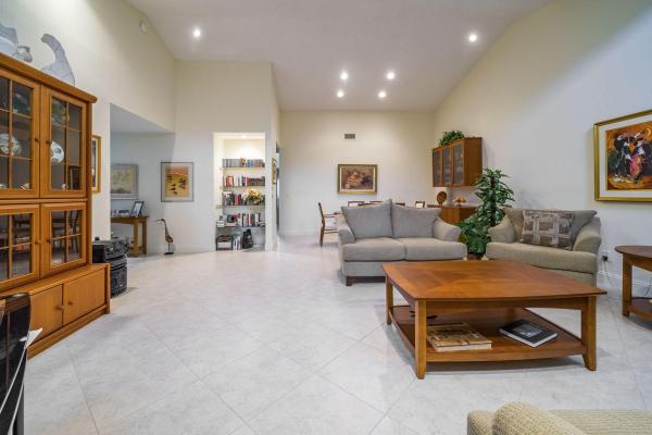 Versailles Court At The Fountains Country Club, 6753 Versailles Ct, Lake Worth, Florida 33467, image 1