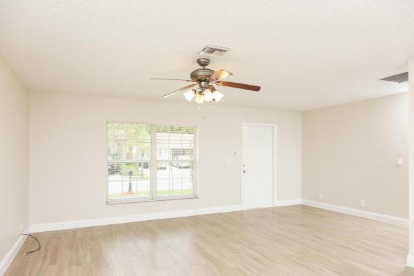 Lantana Homes, 5723 Ithaca Cir E, Lake Worth, Florida 33463, image 1