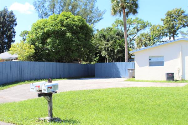 Plantation Village, 1601 Magnolia Dr, West Palm Beach, Florida 33417, image 3