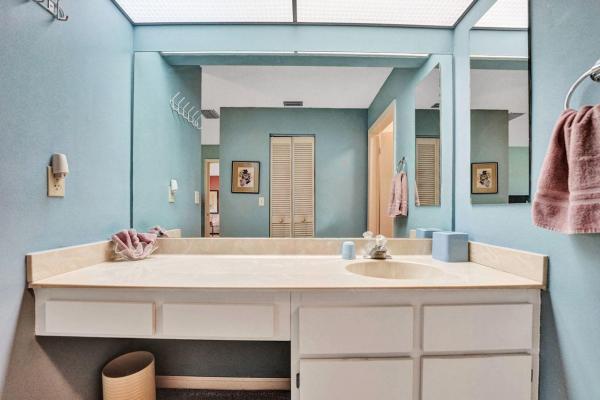 Pinewood At Eastpointe Country Club, 13335 Touchstone Pl #204, Palm Beach Gardens, Florida 33418, image 2