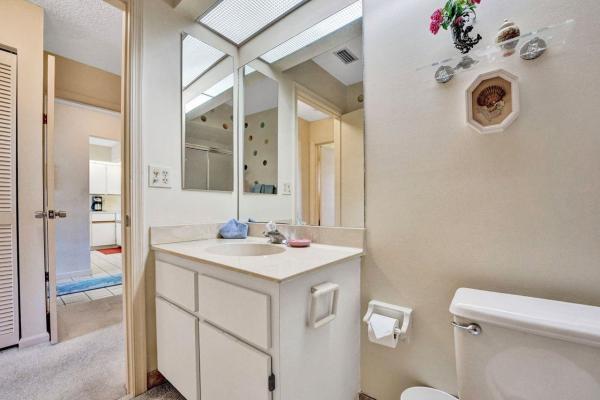 Pinewood At Eastpointe Country Club, 13335 Touchstone Pl #204, Palm Beach Gardens, Florida 33418, image 1
