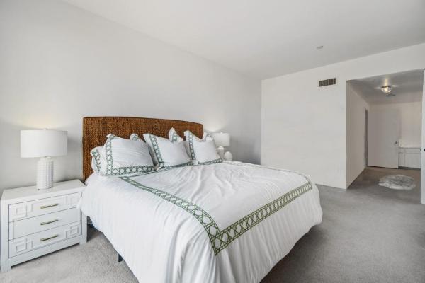 The Biltmore, 150 Bradley Pl #306, Palm Beach, Florida 33480, image 3