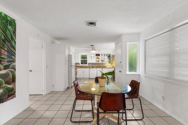 Lake Worth Town, 822 N M St, Lake Worth Beach, Florida 33460, image 1