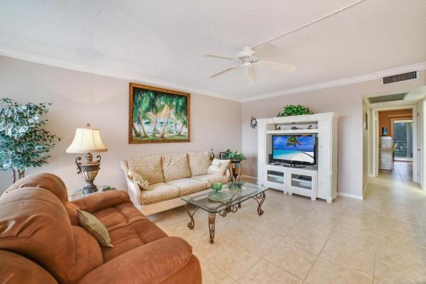 Oakridge, 4019 Oakridge A, Deerfield Beach, Florida 33442, image 1