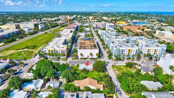 Linns, 202 SE 4th Ave, Delray Beach, Florida 33483, image 2