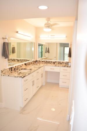 Camino Real Village, 5901 Camino Del Sol #404, Boca Raton, Florida 33433, image 1