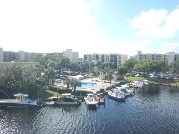 Boca Bayou, 3 Royal Palm Way #4050, Boca Raton, Florida 33432, image 1